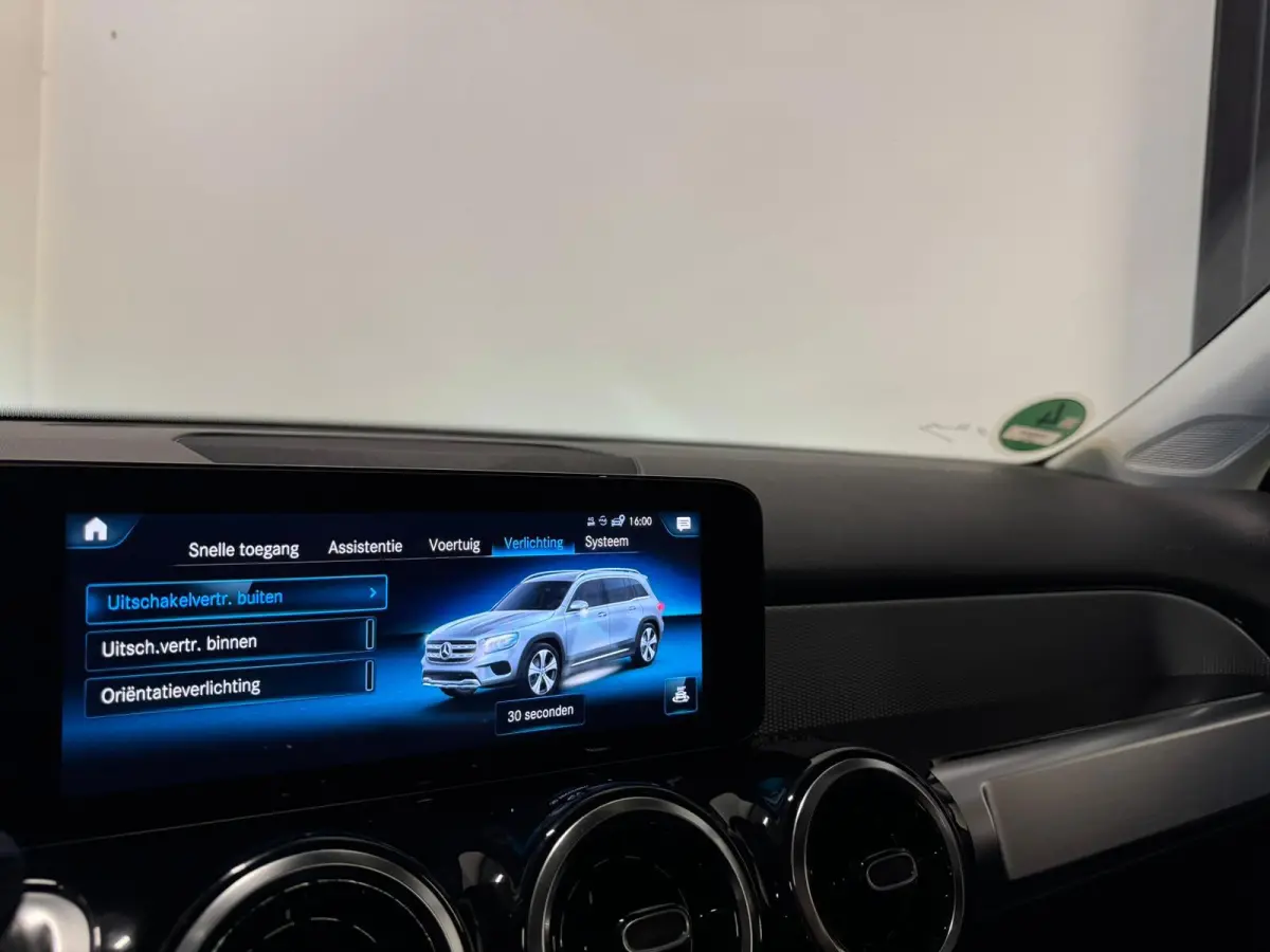 250 4MATIC PANO KEYLESS CAM