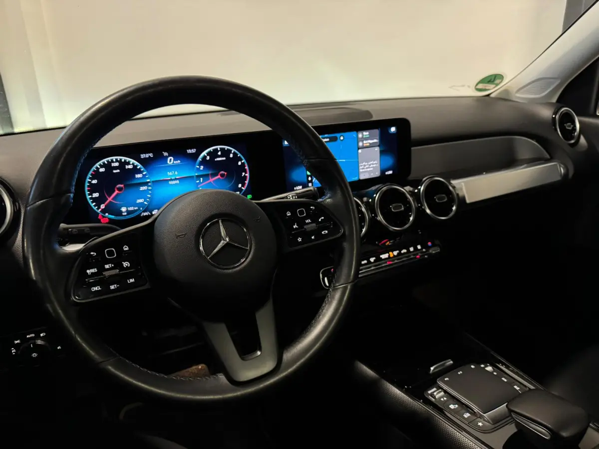 250 4MATIC PANO KEYLESS CAM