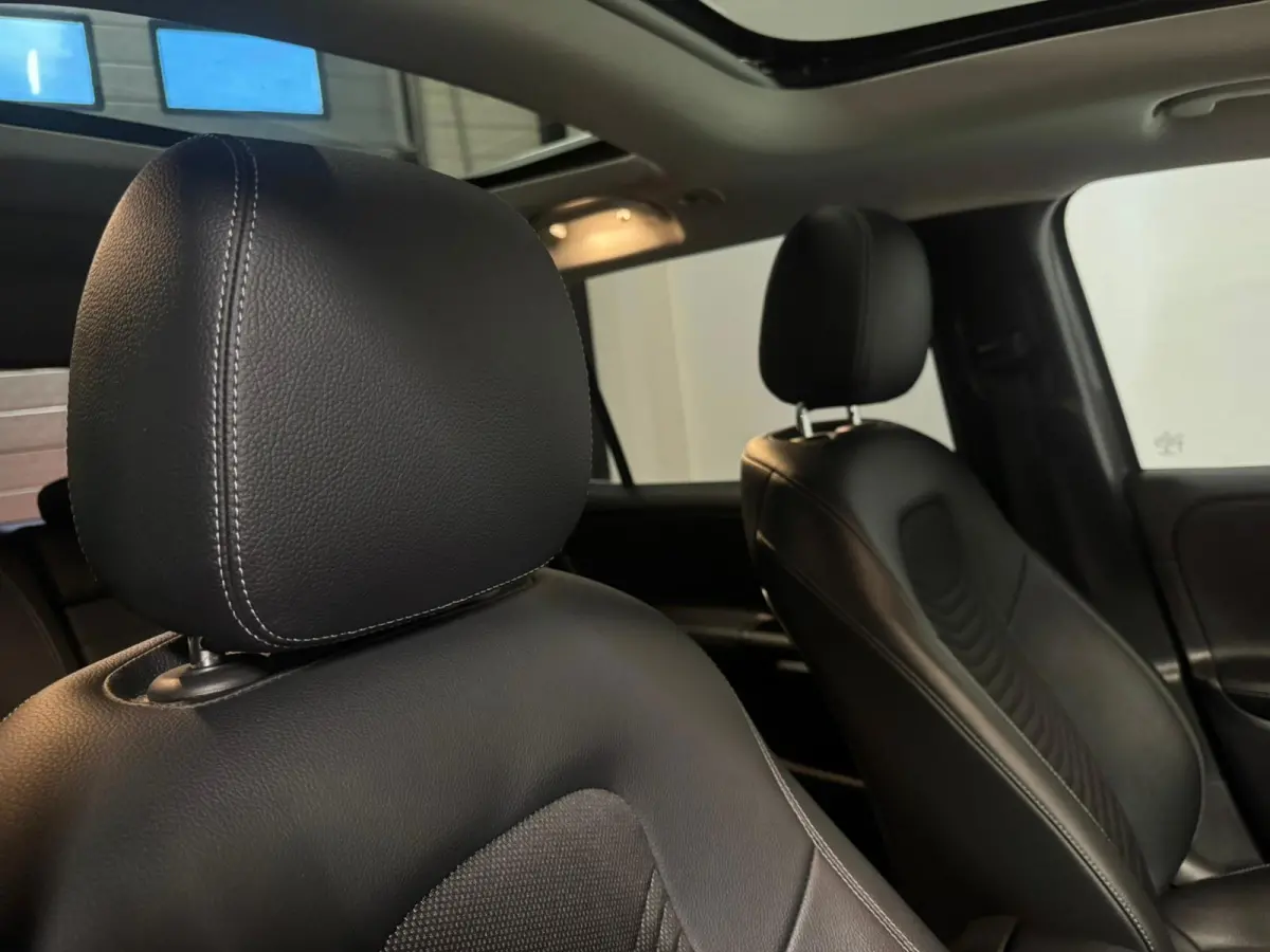 250 4MATIC PANO KEYLESS CAM