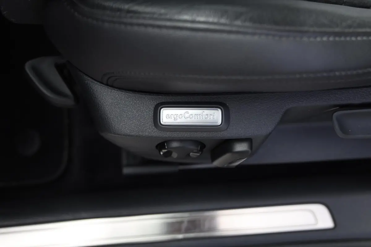 1.4 TSI GTE Connected Series Plus|Pano|Navi|Stoelverwarming|