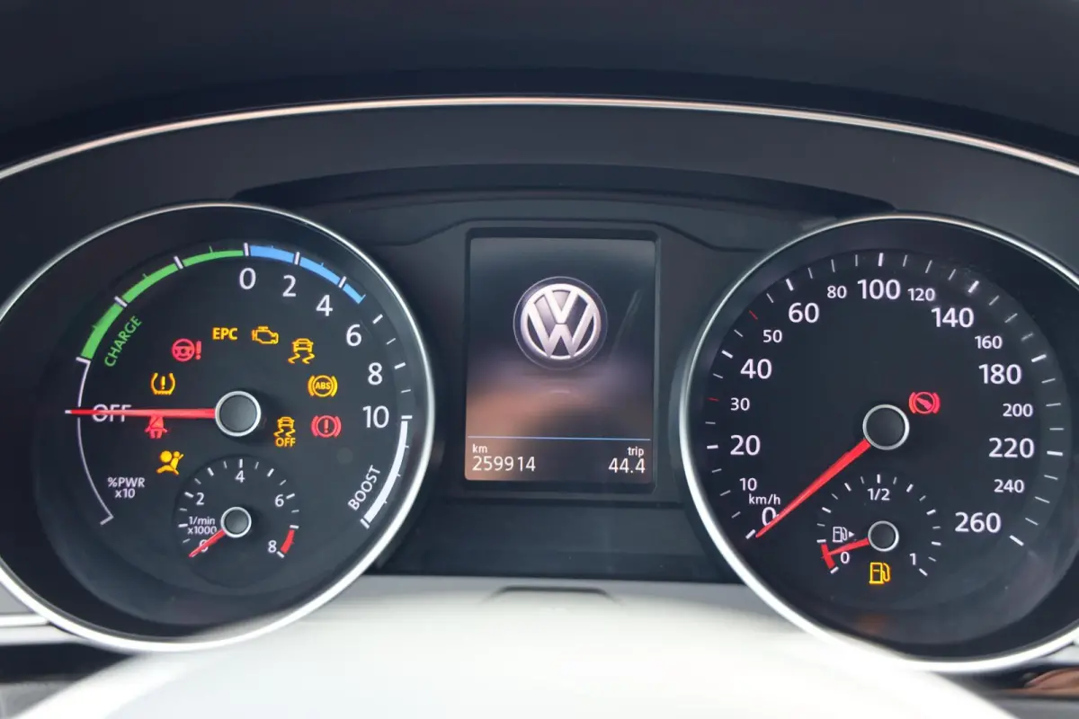 1.4 TSI GTE Connected Series Plus|Pano|Navi|Stoelverwarming|