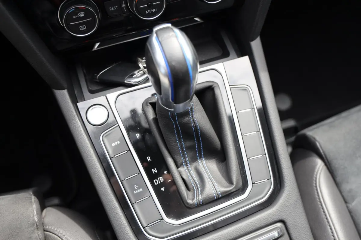 1.4 TSI GTE Connected Series Plus|Pano|Navi|Stoelverwarming|