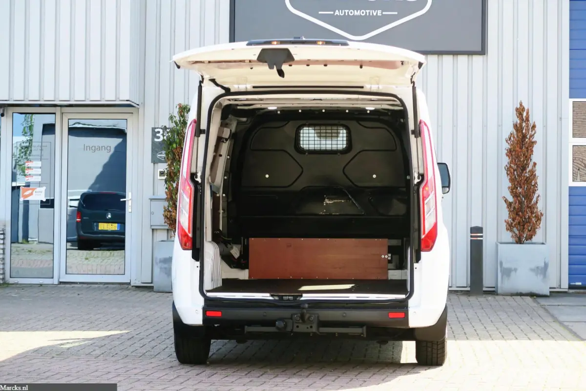 340 2.0 TDCI L2H1 Limited Automaat EURO6
