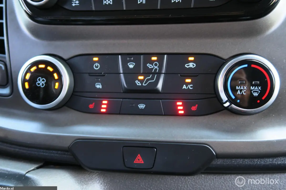 340 2.0 TDCI L2H1 Limited Automaat EURO6