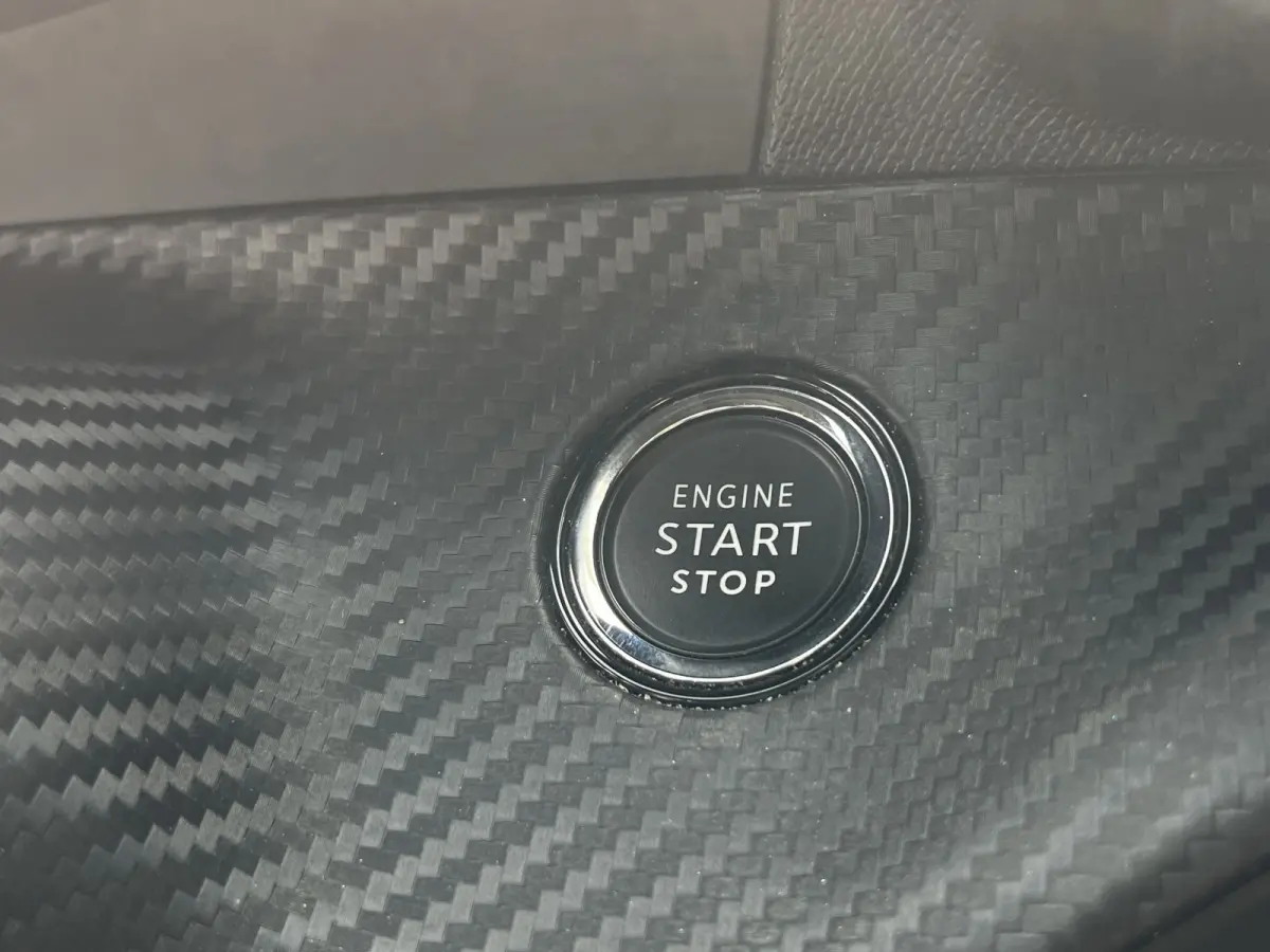PureTech 100 GT | Panoramadak | Keyless | Adaptive Cruise Control | Stoelverwarming |