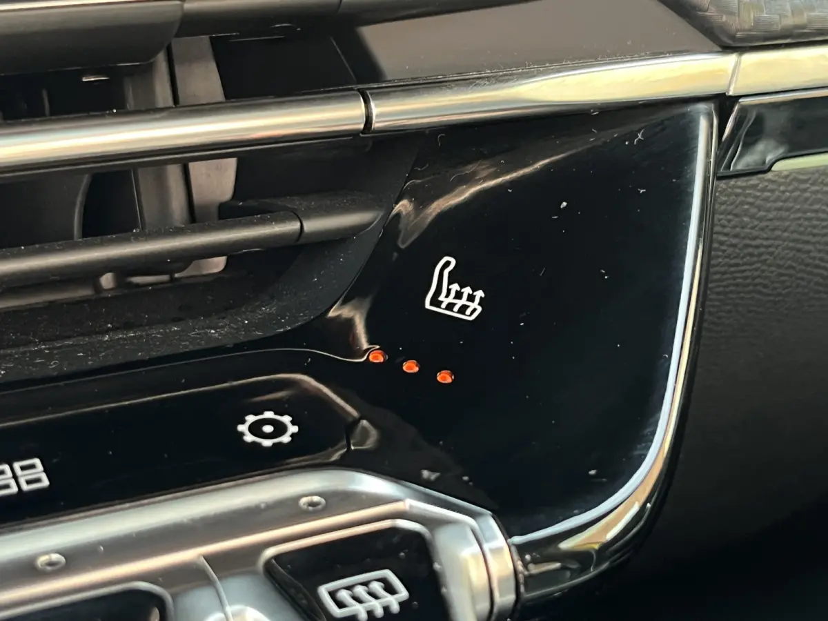 PureTech 100 GT | Panoramadak | Keyless | Adaptive Cruise Control | Stoelverwarming |