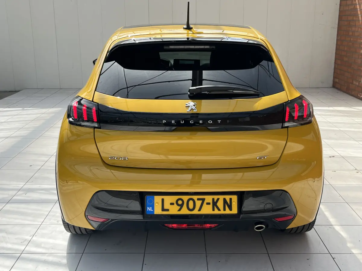PureTech 100 GT | Panoramadak | Keyless | Adaptive Cruise Control | Stoelverwarming |