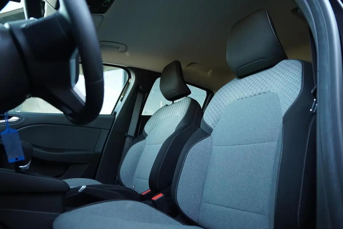 1.6 E-Tech Full Hybrid 145 evolution / Pack Look / Incl BTW / Carplay