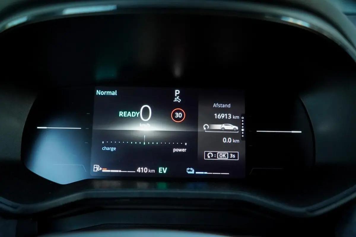 1.6 E-Tech Full Hybrid 145 evolution / Pack Look / Incl BTW / Carplay