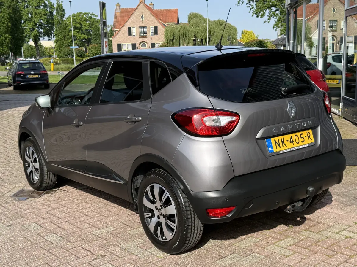 Captur. 0.9 TCe Limited | NAVI | TREKHAAK | CRUISE | HOGE INSTAP/ZIT |