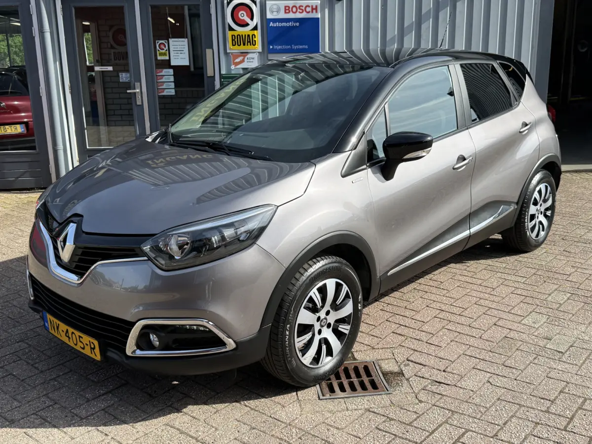 Captur. 0.9 TCe Limited | NAVI | TREKHAAK | CRUISE | HOGE INSTAP/ZIT |