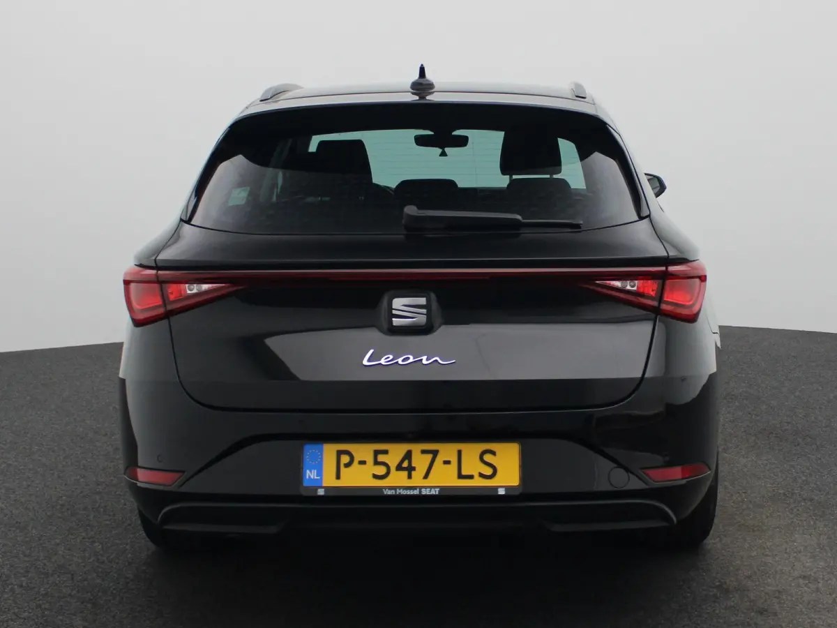 1.5 TSI Style Business Intense |  Apple Carplay/Android Auto | Camera | Parkeersensoren | Climate control |