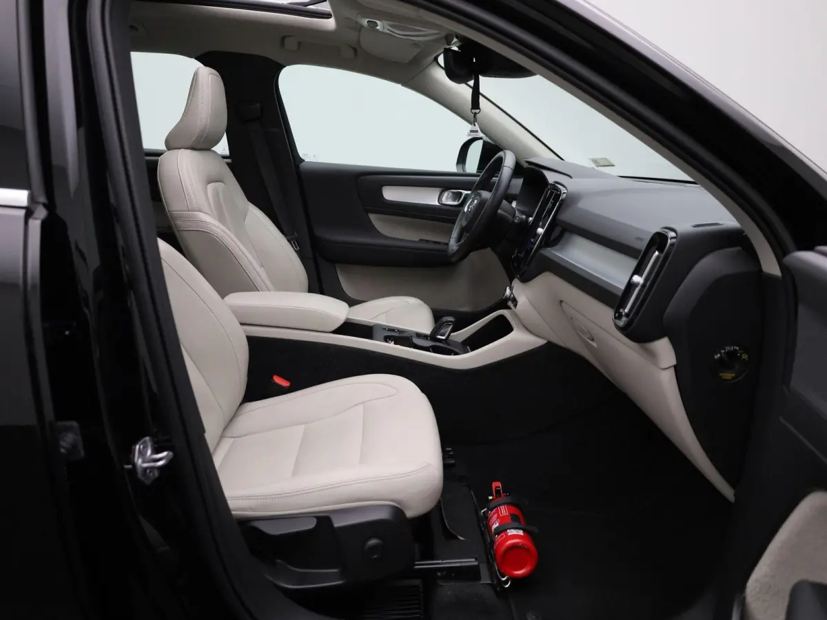 T5 Inscription | PANORAMADAK | ACHTERUITRIJCAMERA | STOELVERWARMING | STUURVERWARMING | APPLE CARPLAY - ANDROID AUTO | CLIMATE CONTROL | CRUISE CONTROL |