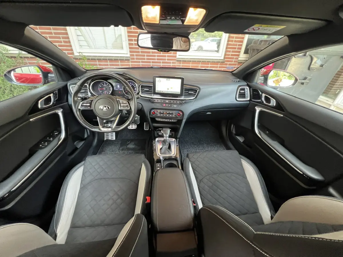 1.4 T-GDI GT-Line 4x NEW-BANDEN.LED.CAM.NAVI.VOLL!