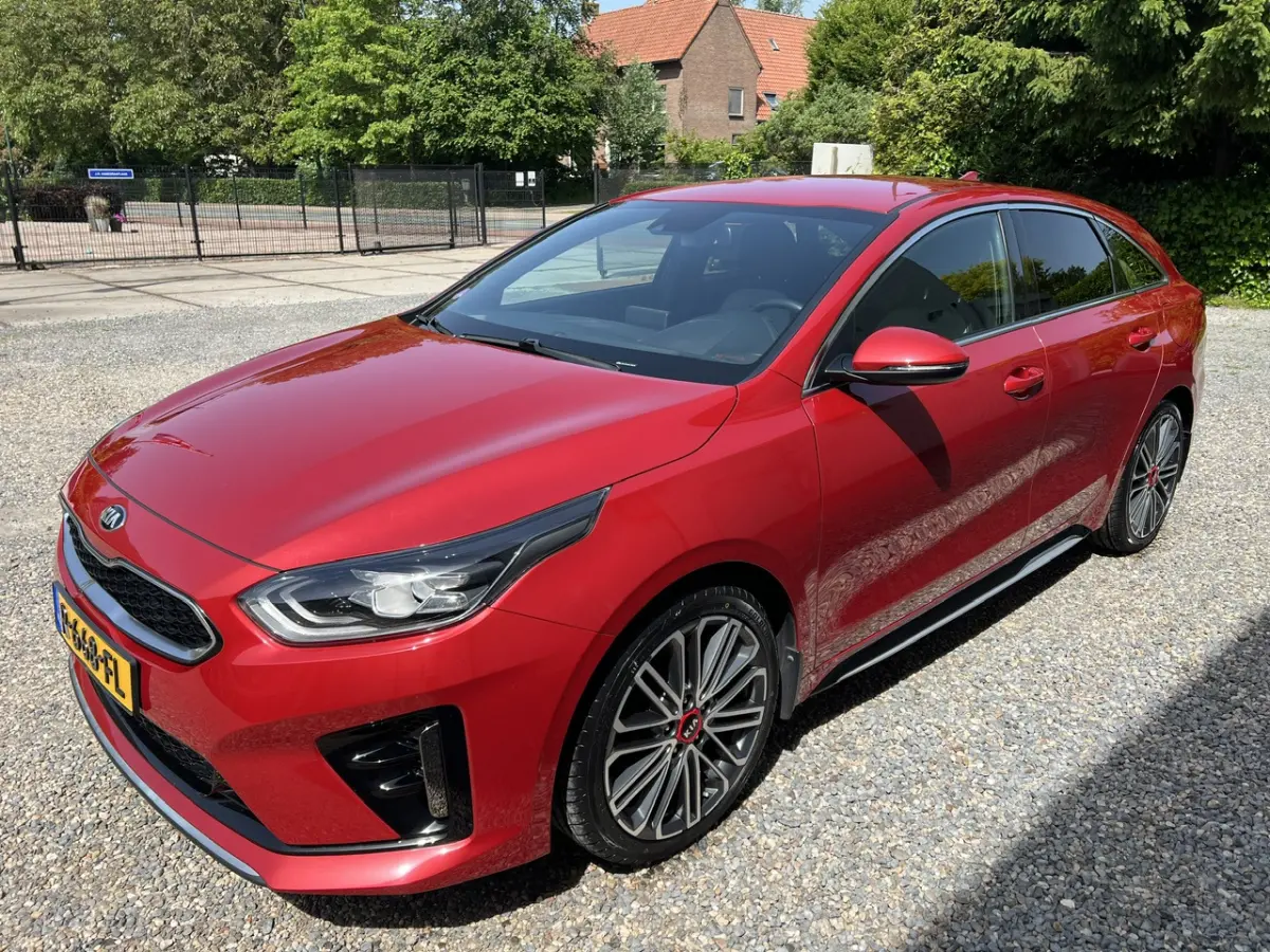 1.4 T-GDI GT-Line 4x NEW-BANDEN.LED.CAM.NAVI.VOLL!