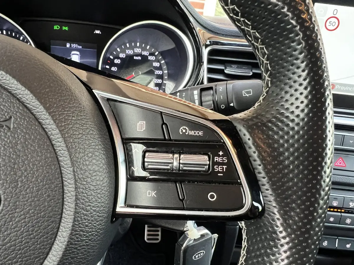 1.4 T-GDI GT-Line 4x NEW-BANDEN.LED.CAM.NAVI.VOLL!
