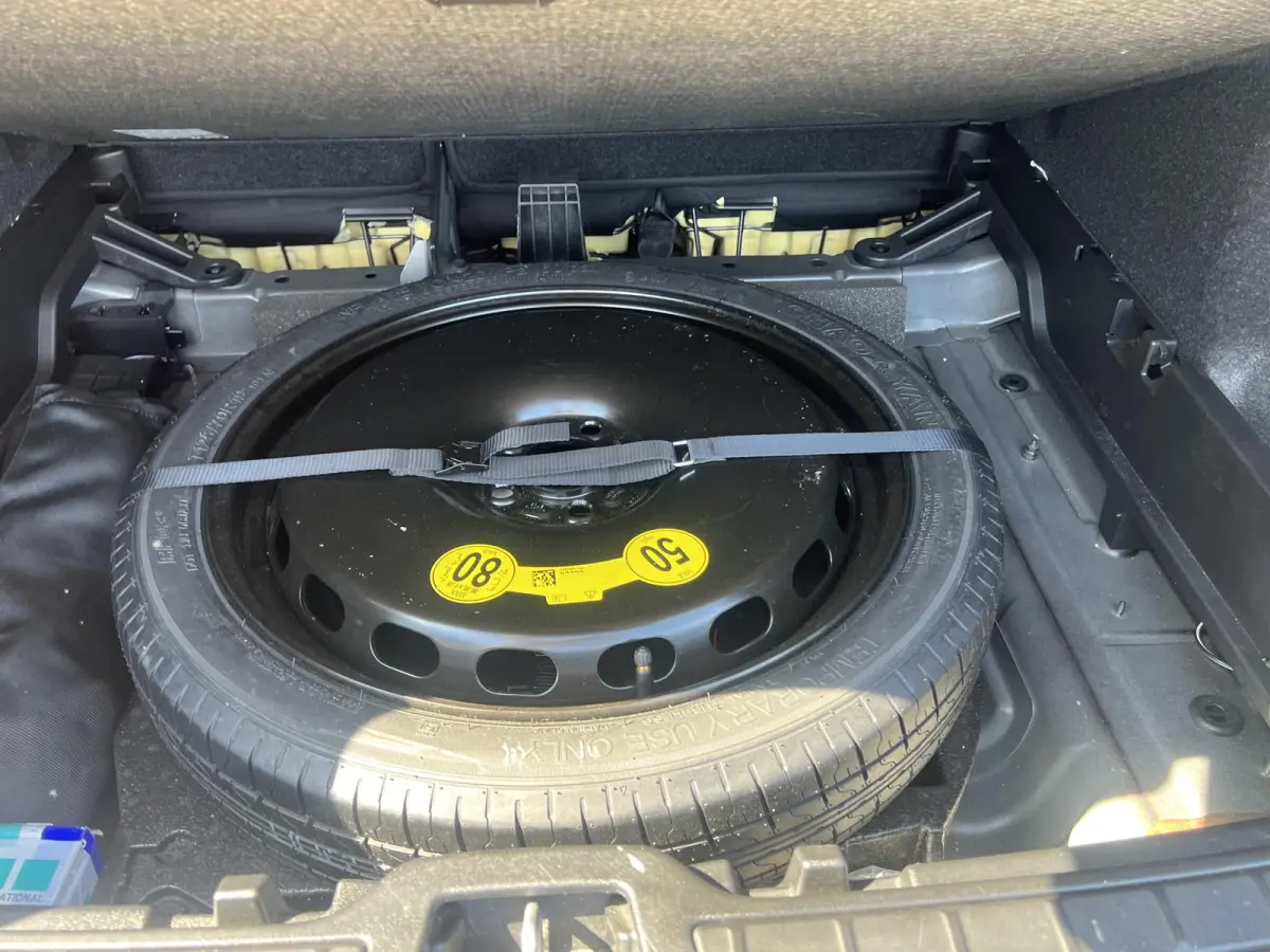 T5 Hybrid Plus Dark | 360 camera | Bliss | Harman kardon audio | Keyless | Cruise control |