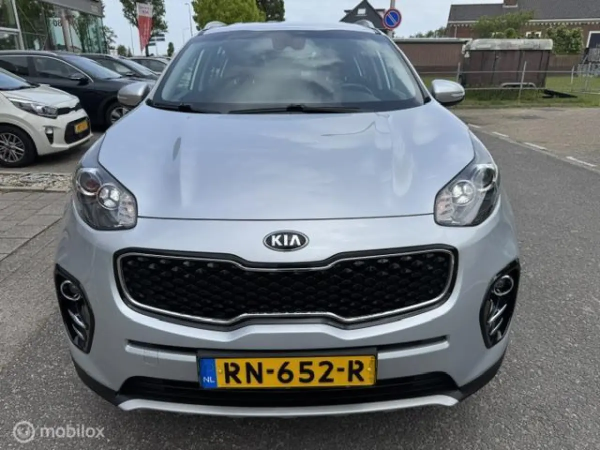 1.6 T-GDI DynamicLine , 1.900 trek gewicht , Navigatie , Camera achter + parkeerhulp , Trekhaak 13 polig , Cruise controle , Climate controle , dealer onderhouden