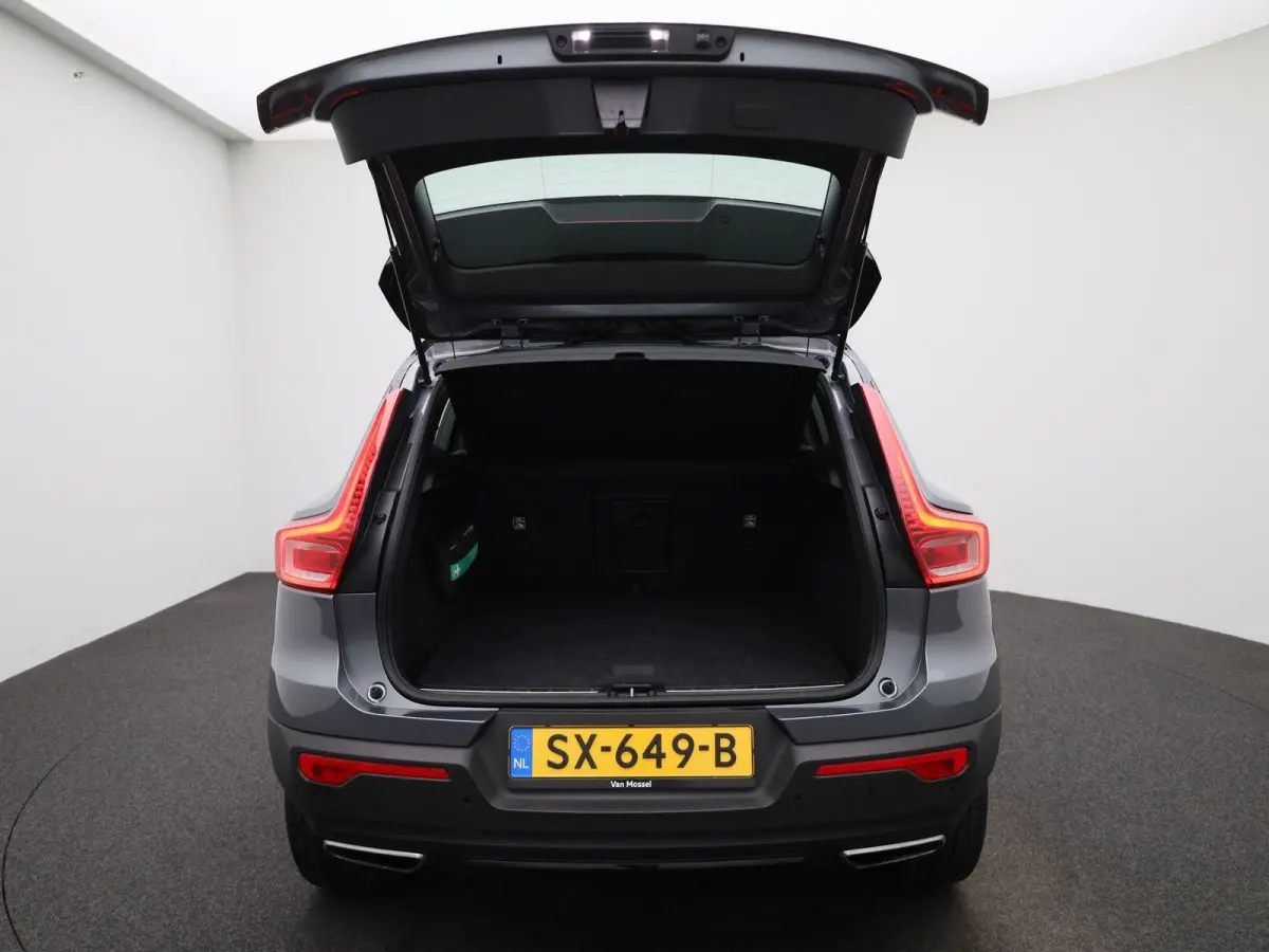 1.5 T3 R-Design | Camera | Parkeersensoren | Navigatie | Cruise Control |