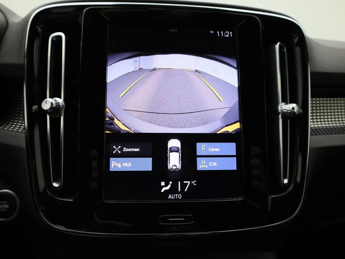 1.5 T3 R-Design | Camera | Parkeersensoren | Navigatie | Cruise Control |