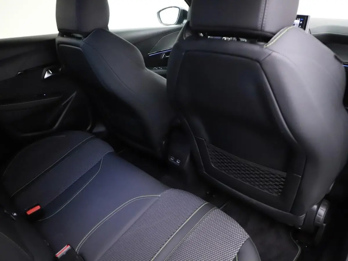 1.2T Hybrid 145PK GT Led/Keyless/360.Camera/Nav/ Ad.Cruise/Carplay/H.Leder.Sportstoelen/Blindspot