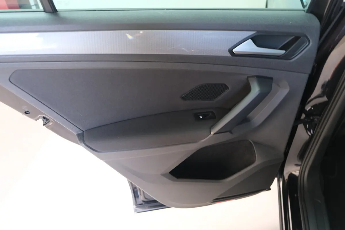 1.5 TSI Life - N.A.P. Airco, Cruise, Navi, PDC, Carplay, Trekhaak.