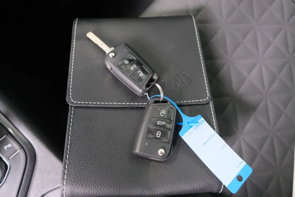1.5 TSI Life - N.A.P. Airco, Cruise, Navi, PDC, Carplay, Trekhaak.