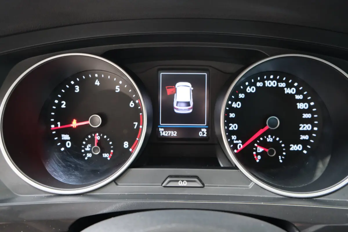 1.5 TSI Life - N.A.P. Airco, Cruise, Navi, PDC, Carplay, Trekhaak.