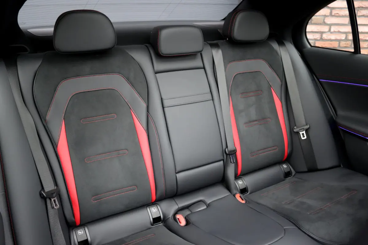 AMG 53 4MATIC+ Premium | 585pk | Hyperscreen | Achterasbesturing | Distronic | Burmester | HUD | Digital Light | Stoelverwarming | Surround Camera | Keyless Go |