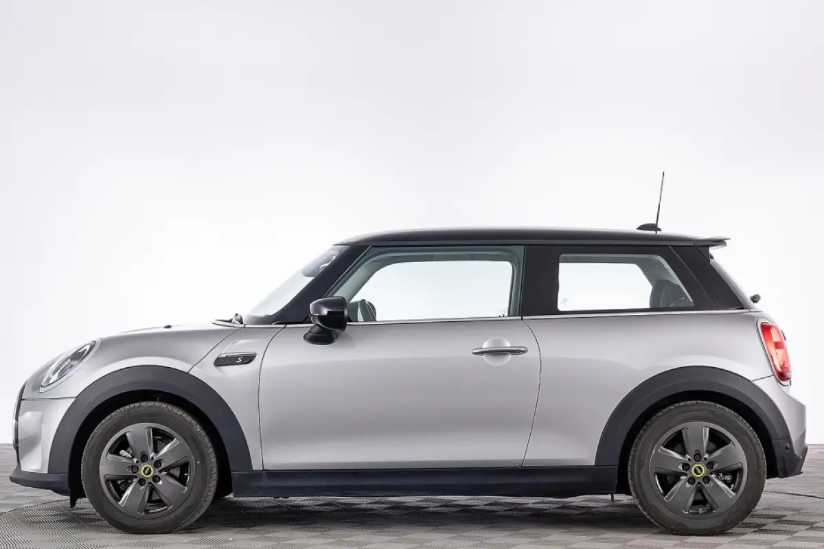 Mini SE 33 kWh | Sportstoelen | Full LED | NAVI | ECC | SOH: 99% |