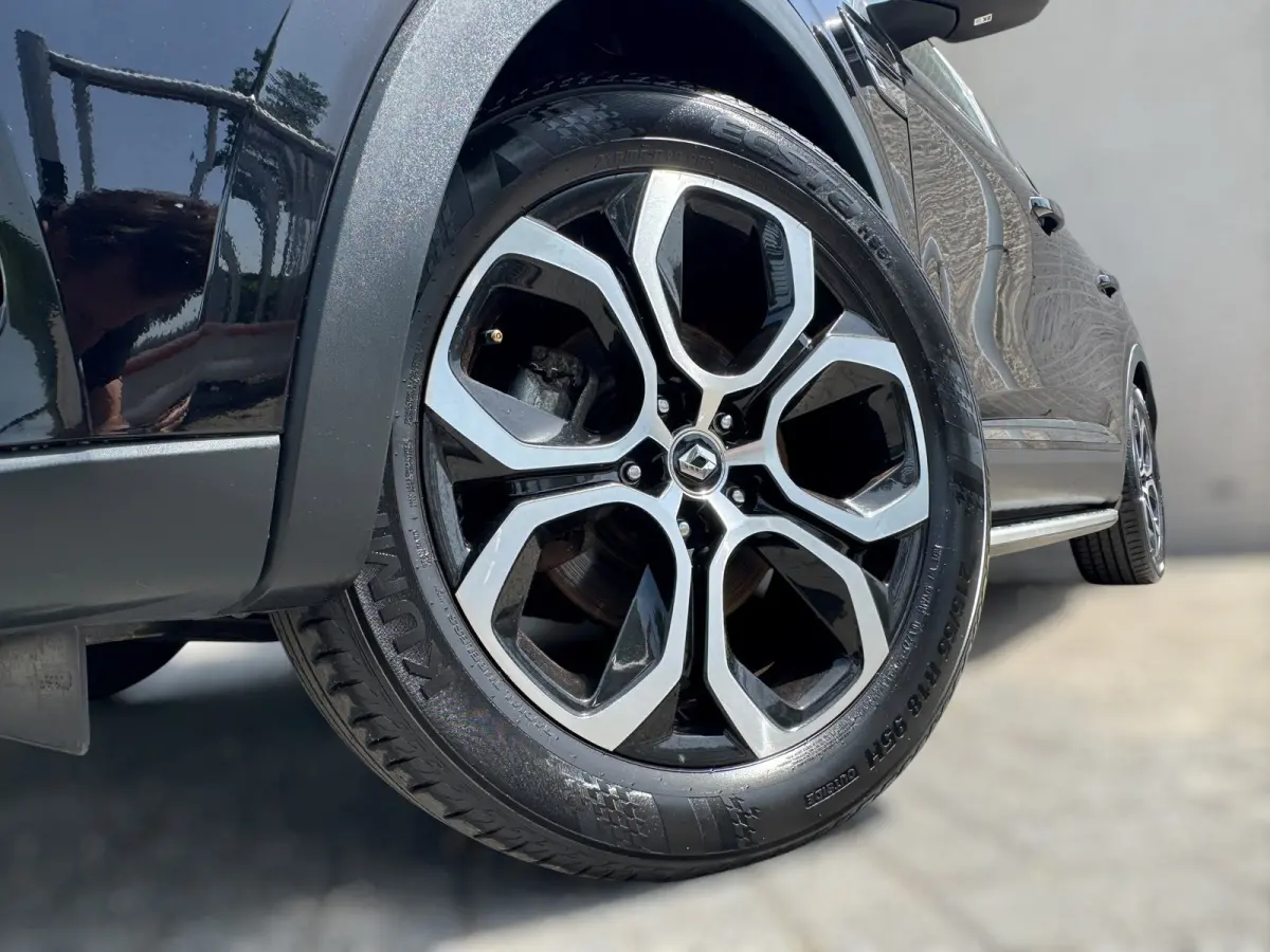 1.6 E-Tech Hybrid 145 Intens TREKHAAK / PANO / LEDER / LED / CARPLAY / STOELVERW. / ELEKTR STOEL / CRUISE / CAMERA