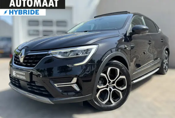 1.6 E-Tech Hybrid 145 Intens TREKHAAK / PANO / LEDER / LED / CARPLAY / STOELVERW. / ELEKTR STOEL / CRUISE / CAMERA