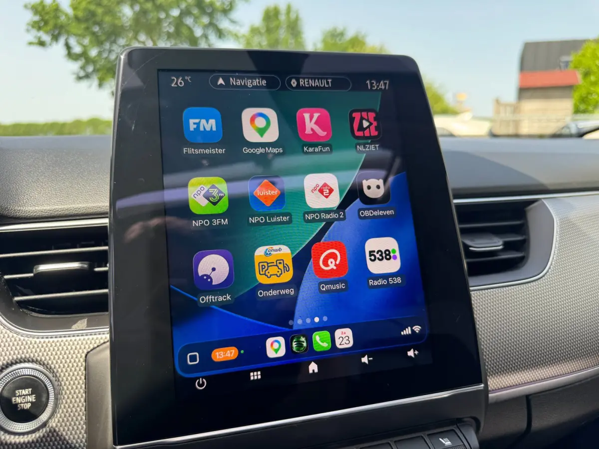 1.6 E-Tech Hybrid 145 Intens TREKHAAK / PANO / LEDER / LED / CARPLAY / STOELVERW. / ELEKTR STOEL / CRUISE / CAMERA