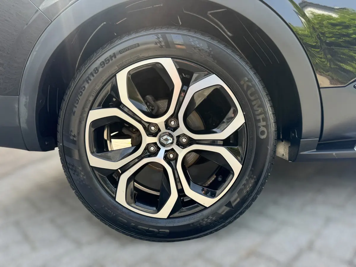 1.6 E-Tech Hybrid 145 Intens TREKHAAK / PANO / LEDER / LED / CARPLAY / STOELVERW. / ELEKTR STOEL / CRUISE / CAMERA
