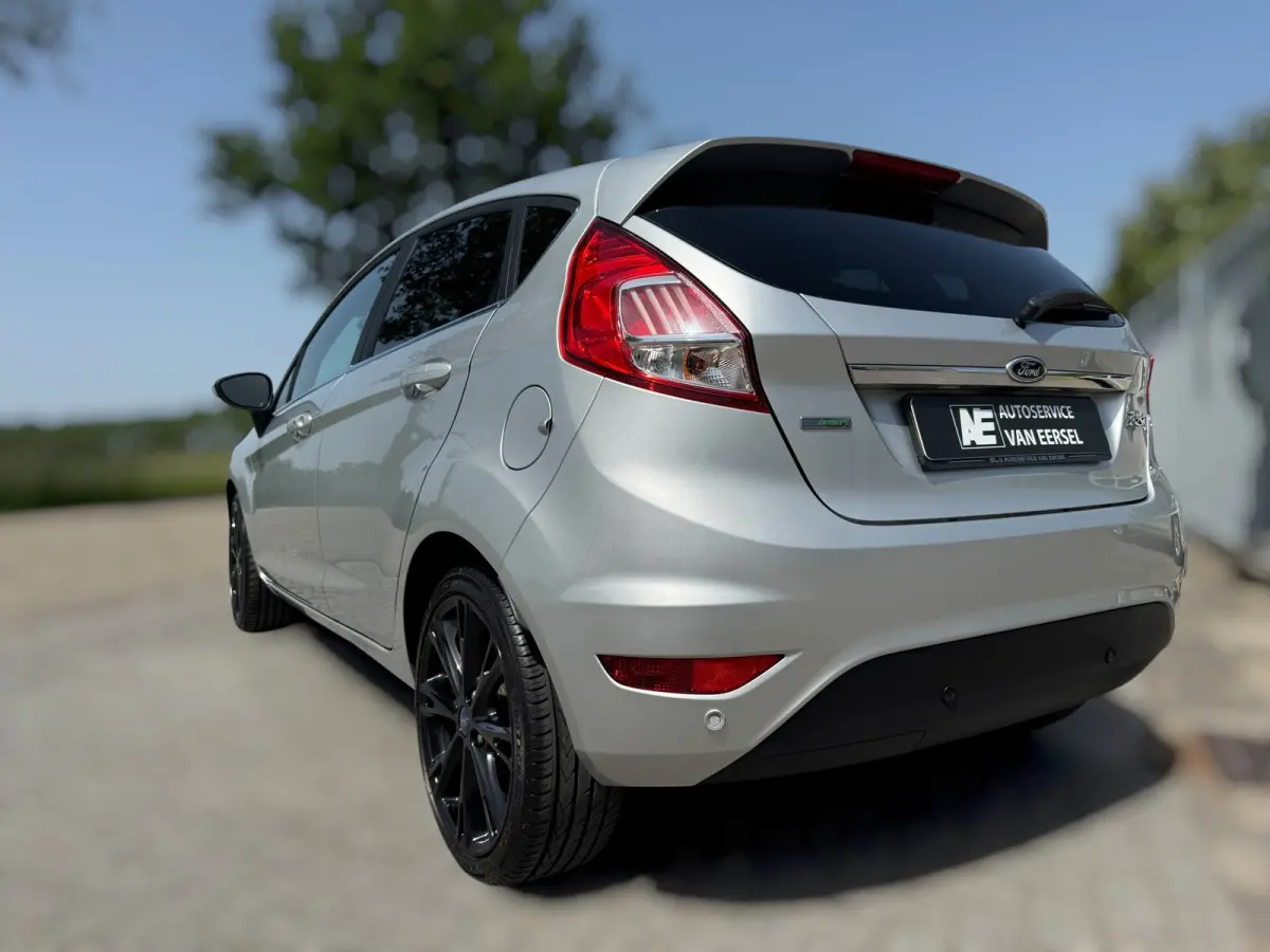 1.0 EcoBoost Titanium 1E EIGENAAR / KEYLESS GO / PDC / NAVI / CRUISE CONTROL / ZWARTE LMV /
