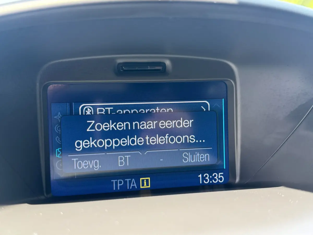1.0 EcoBoost Titanium 1E EIGENAAR / KEYLESS GO / PDC / NAVI / CRUISE CONTROL / ZWARTE LMV /