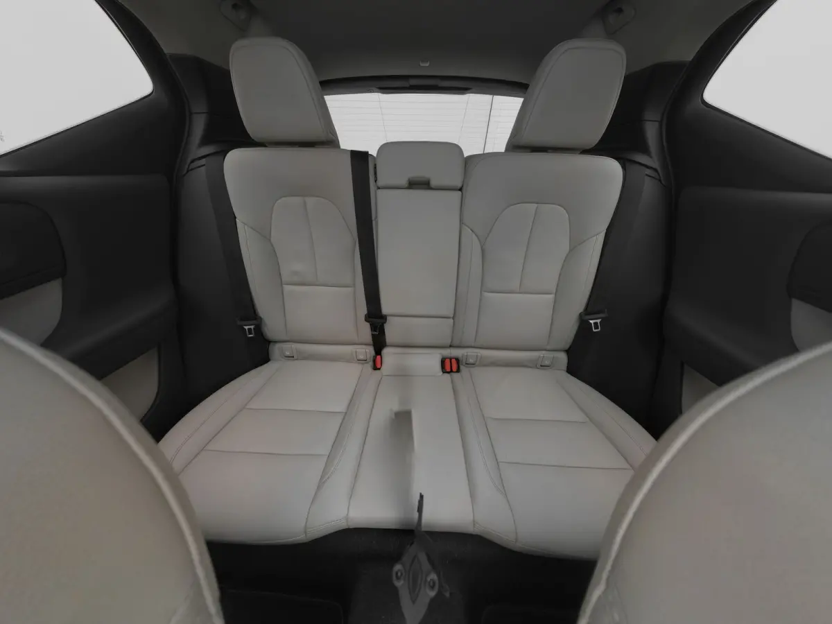 1.5 T5 Recharge Business Pro | PANO | CAMERA | LEDER