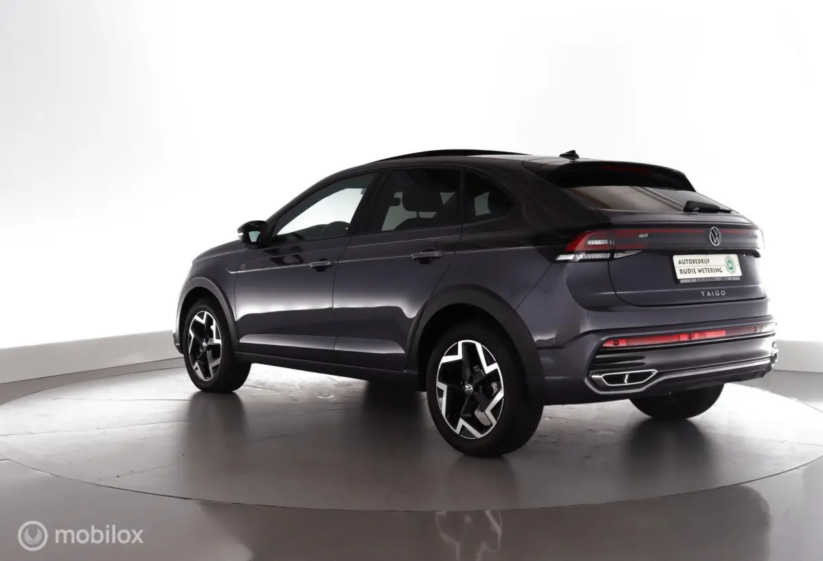 1.0 TSI Automaat R-Line pano|led|dab|pdc|lmv17