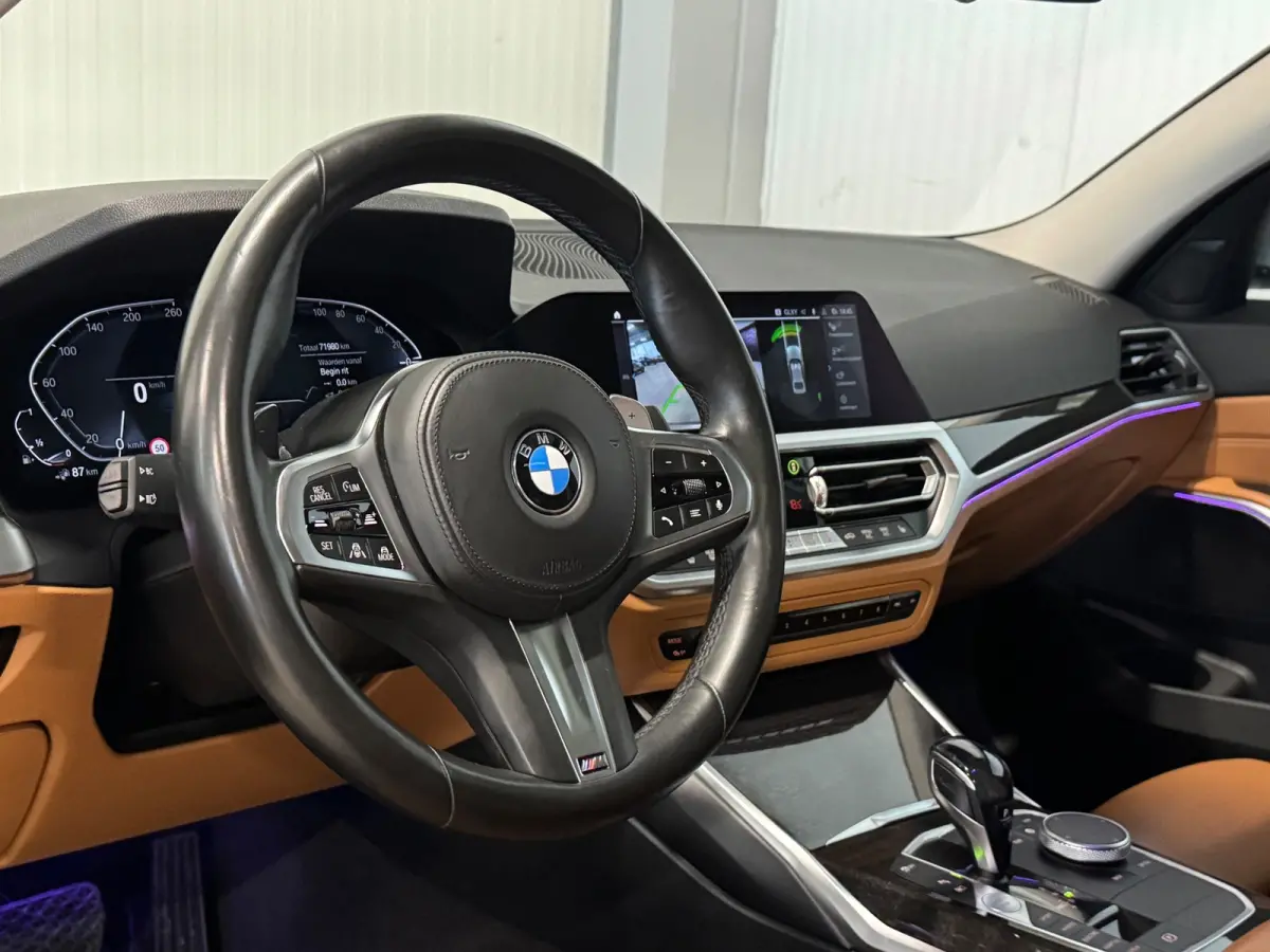 330e High Executive | M-SPORT | SCHUIF/KANTEL | ACC | HUD | TREKHAAK
