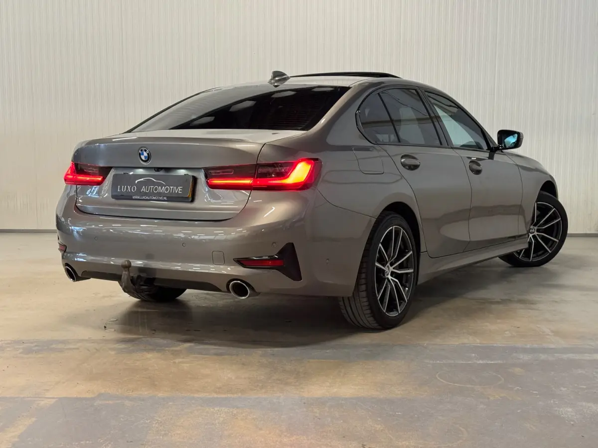 330e High Executive | M-SPORT | SCHUIF/KANTEL | ACC | HUD | TREKHAAK