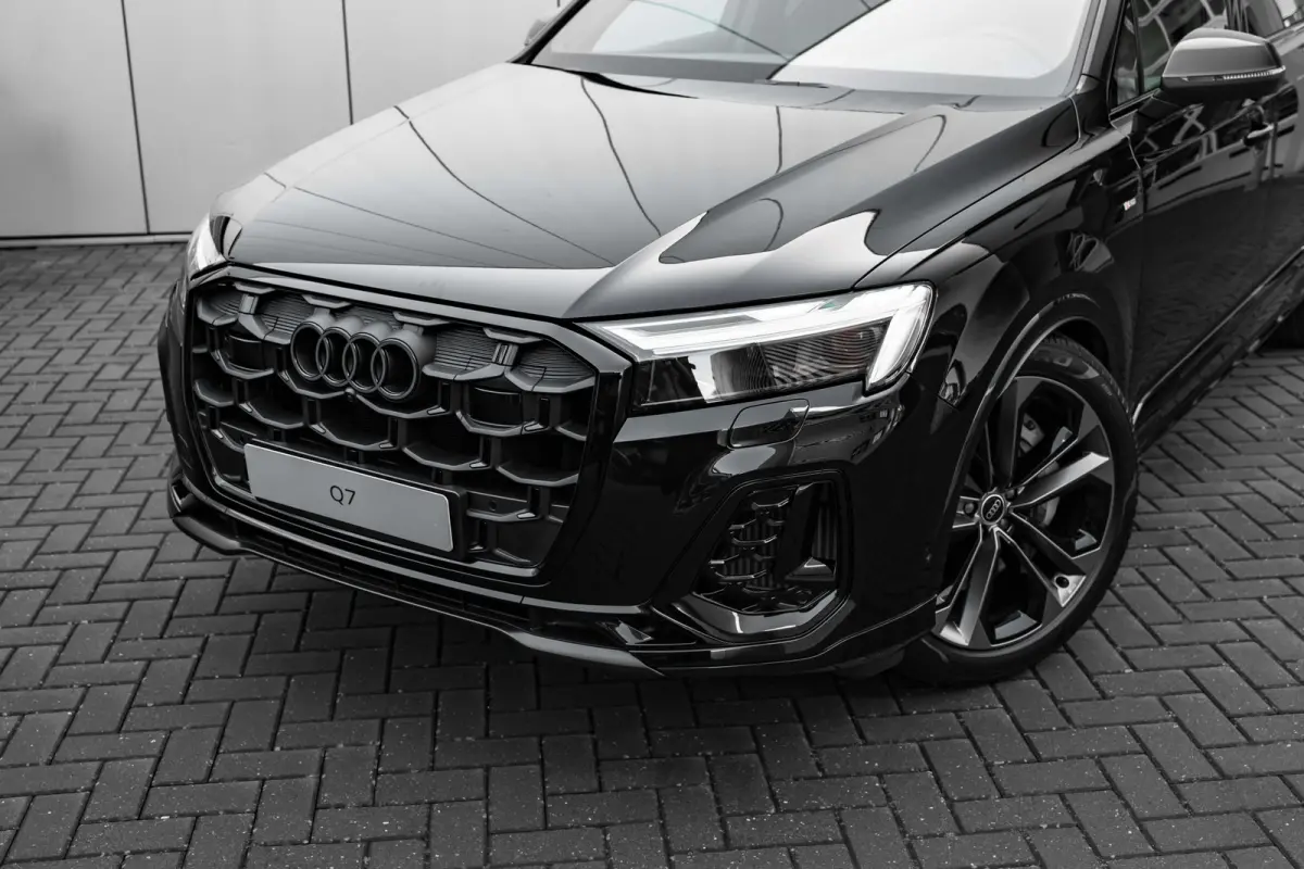 Pro Line S 55 TFSI e quattro 394 pk | Achterbank plus | Achterlichten in LED-techniek | Adaptive air suspension
