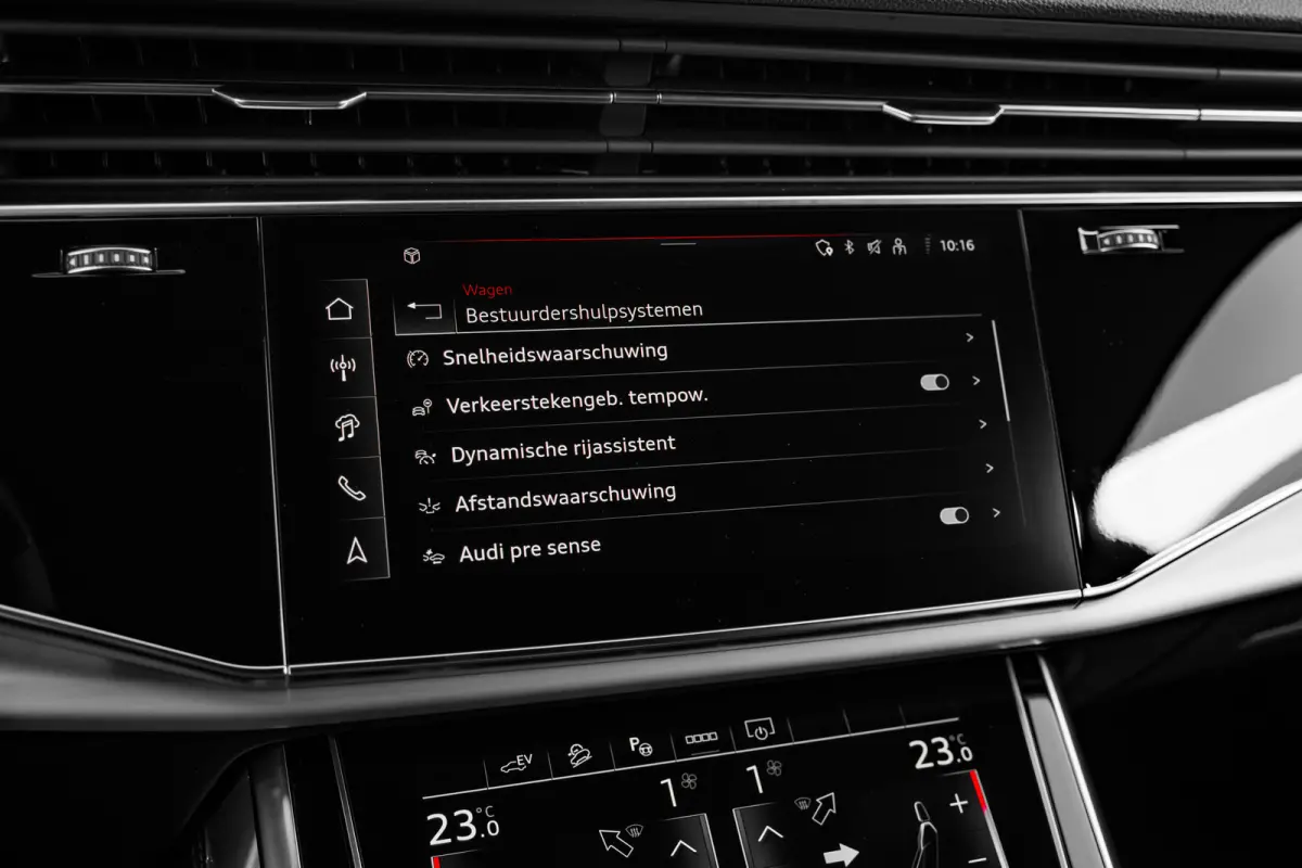 Pro Line S 55 TFSI e quattro 394 pk | Achterbank plus | Achterlichten in LED-techniek | Adaptive air suspension