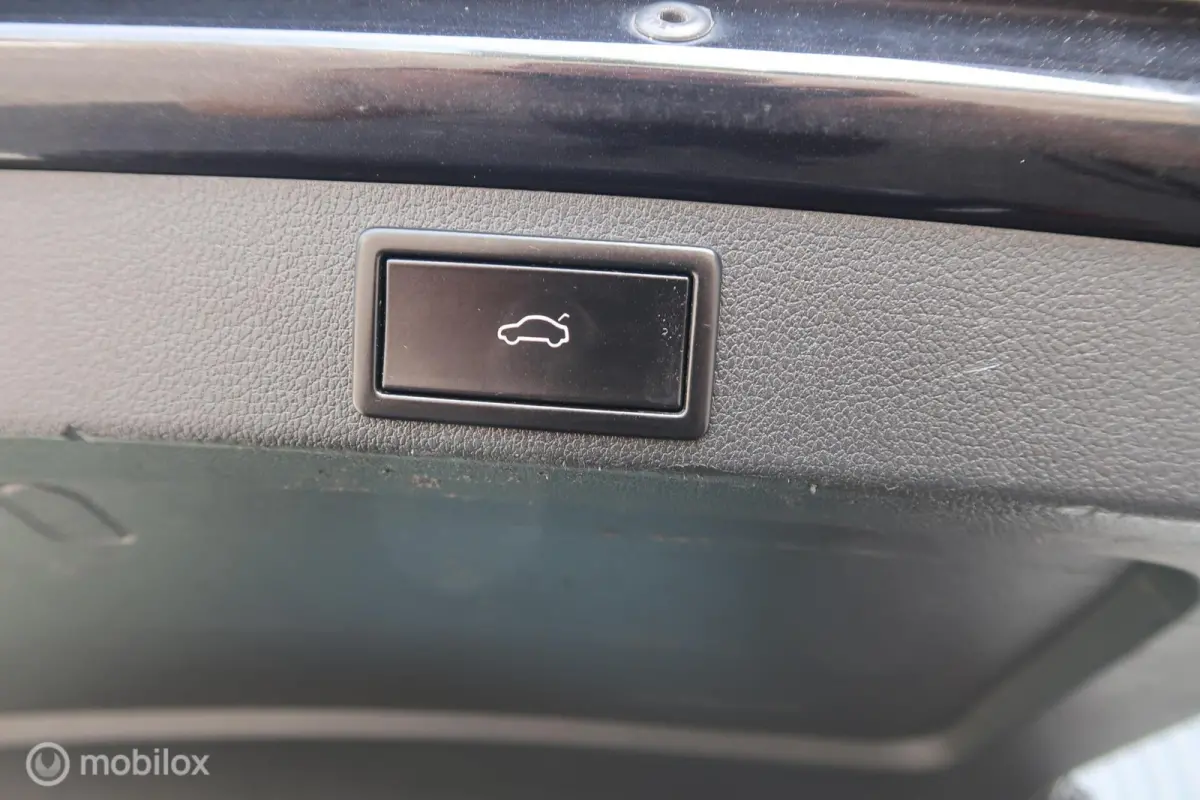 2.0 TSI RS 245 PANODAK,CANTON AUDIO,ACC
