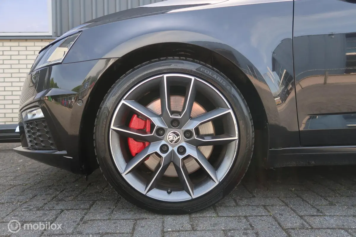 2.0 TSI RS 245 PANODAK,CANTON AUDIO,ACC