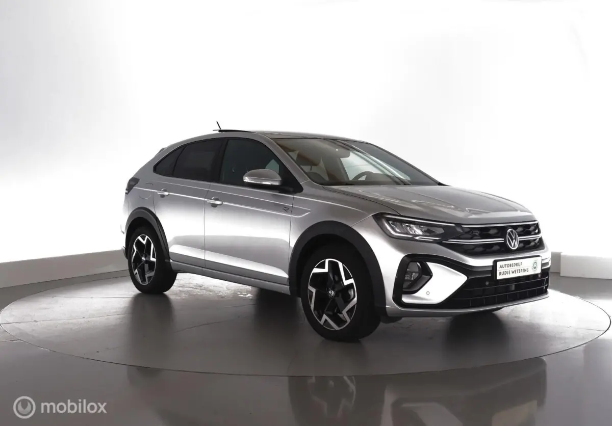 1.0 TSI Automaat R-Line pano|led|dab|pdc|lmv17