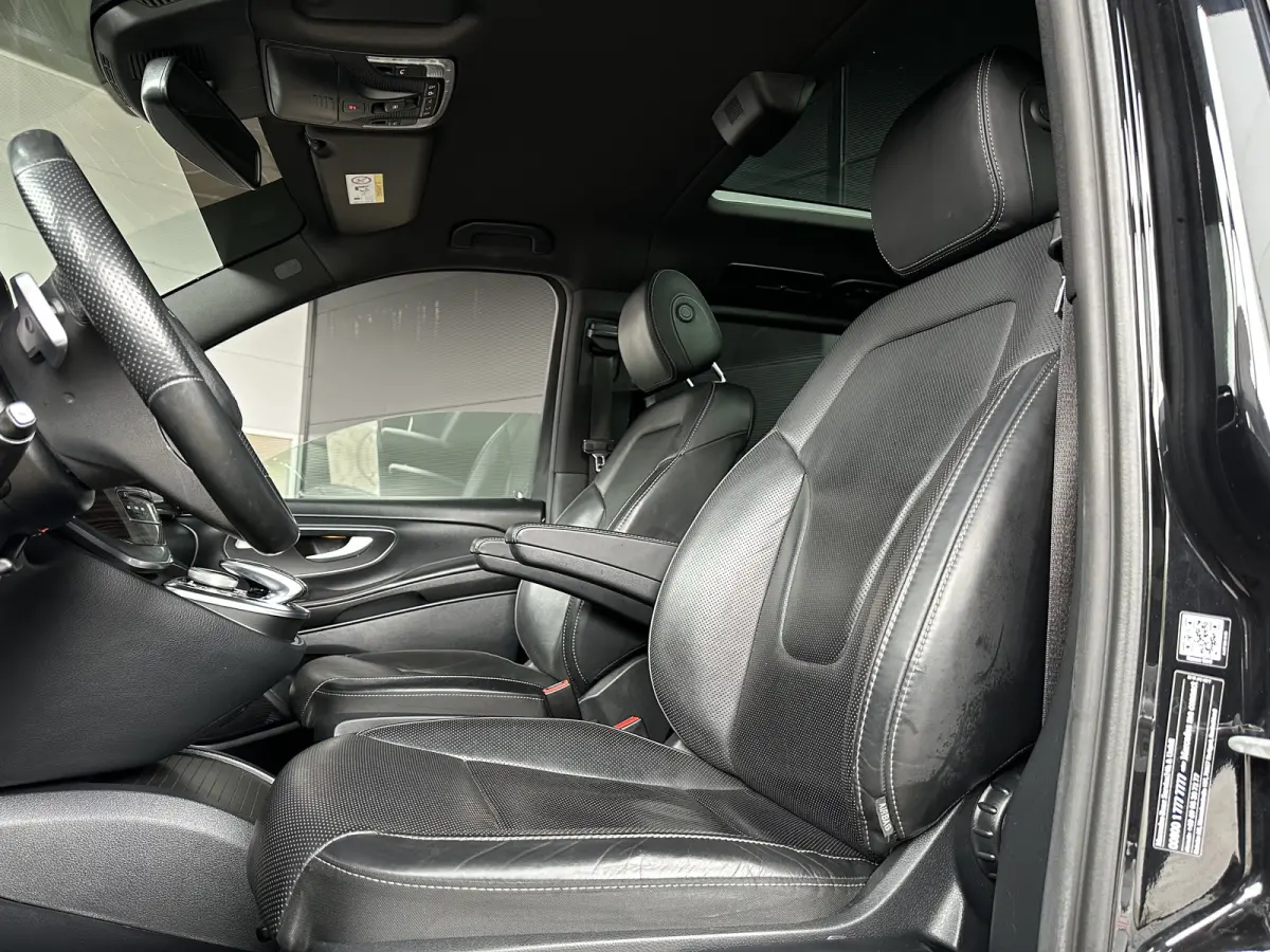 V300 AMG | PANO | LANG | Stoelkoel | LED | Trekhaak | Burmeister |