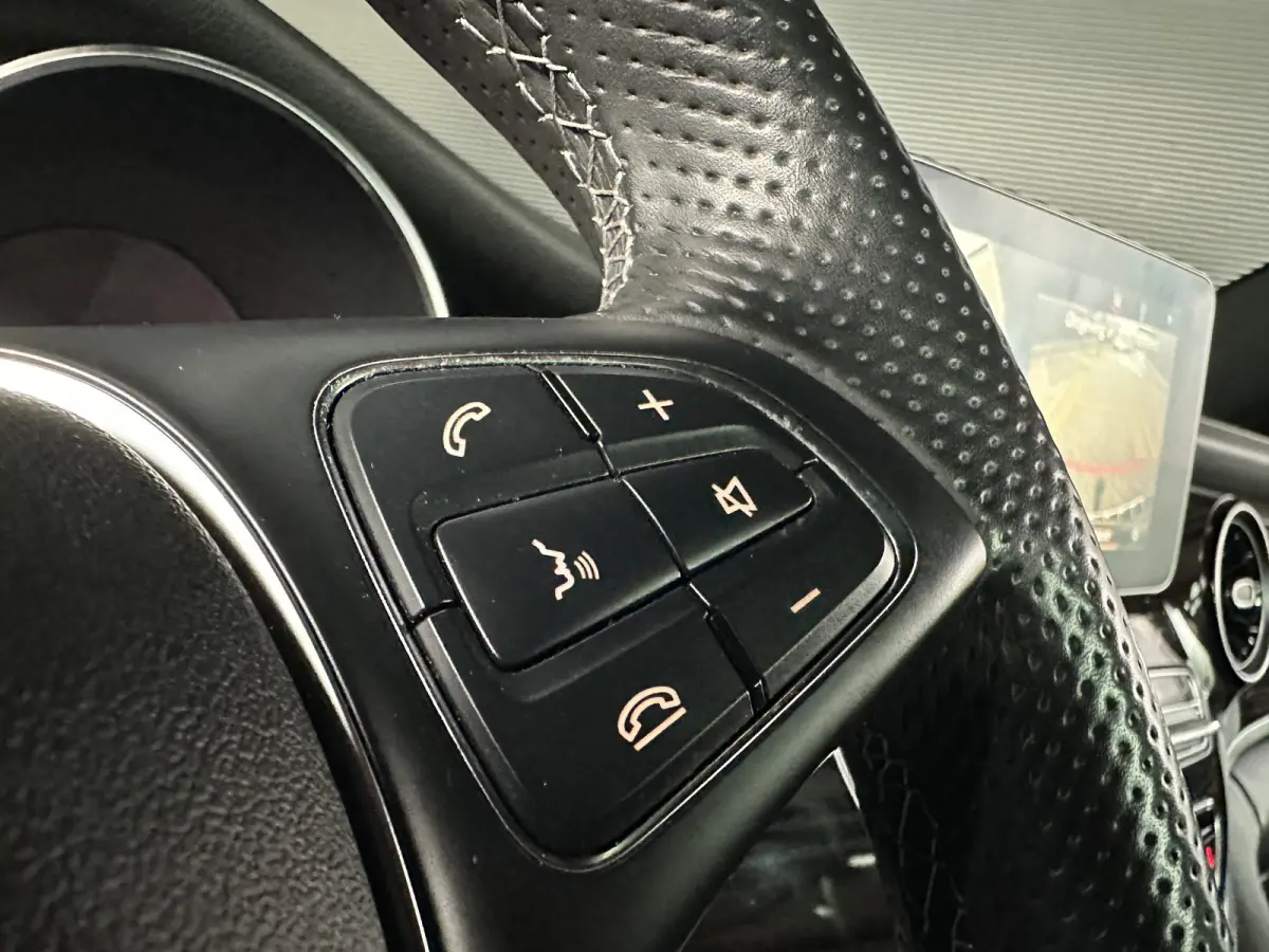 V300 AMG | PANO | LANG | Stoelkoel | LED | Trekhaak | Burmeister |
