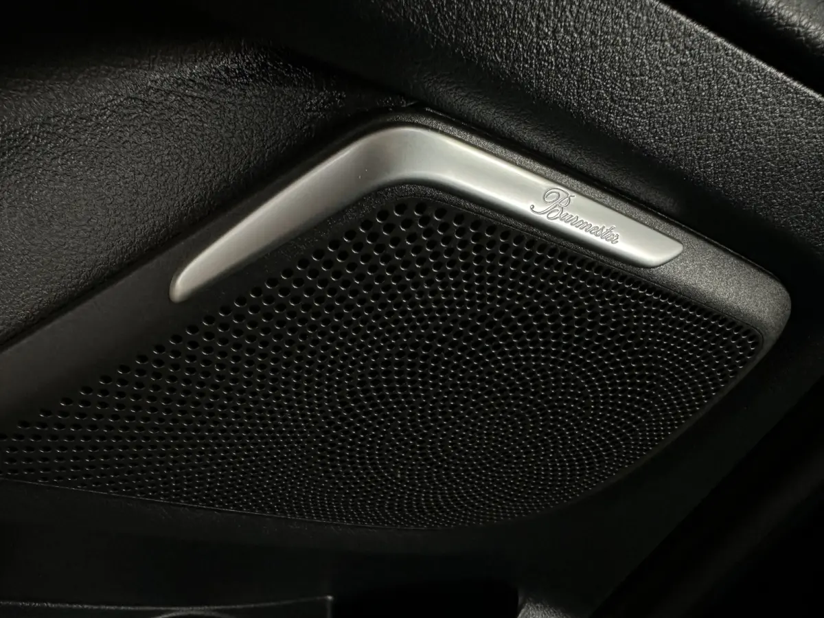 V300 AMG | PANO | LANG | Stoelkoel | LED | Trekhaak | Burmeister |