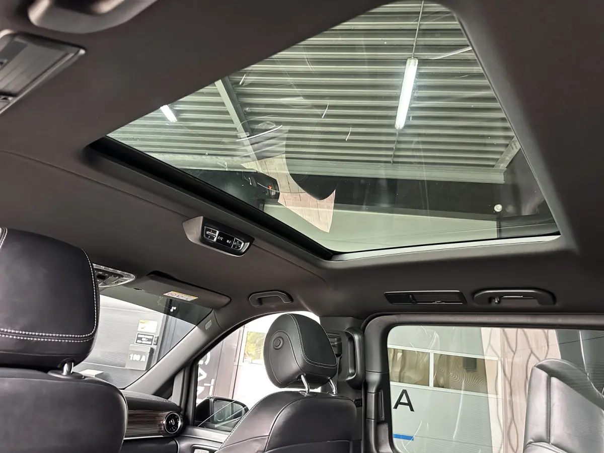 V300 AMG | PANO | LANG | Stoelkoel | LED | Trekhaak | Burmeister |