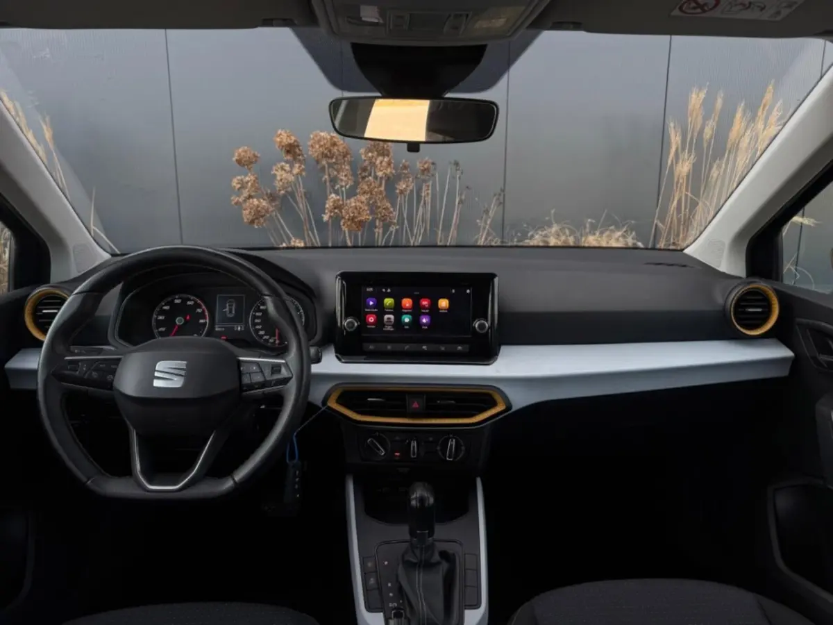 1.0 TSI Style | LED | Carplay | PDC